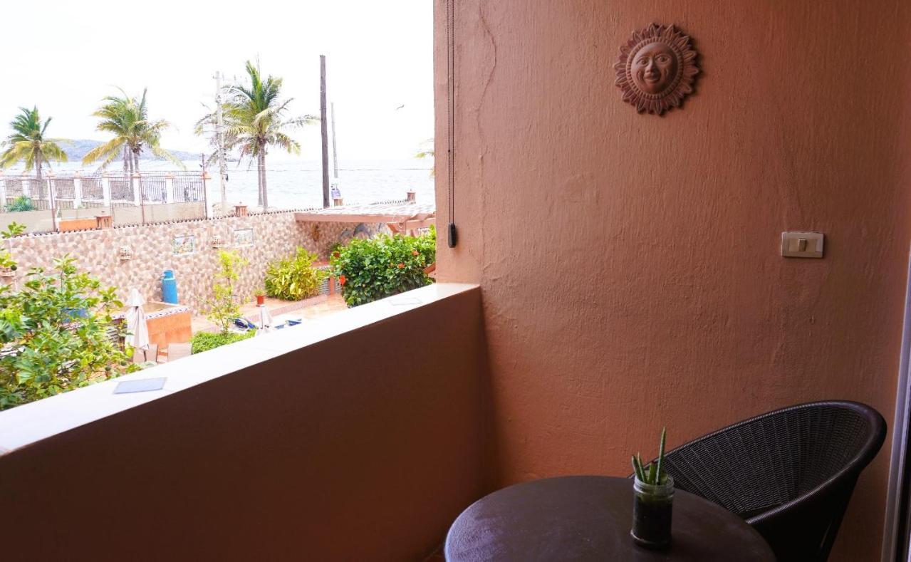 אפרטהוטל פניטה דה חלטמבה La Casita De La Penita מראה חיצוני תמונה